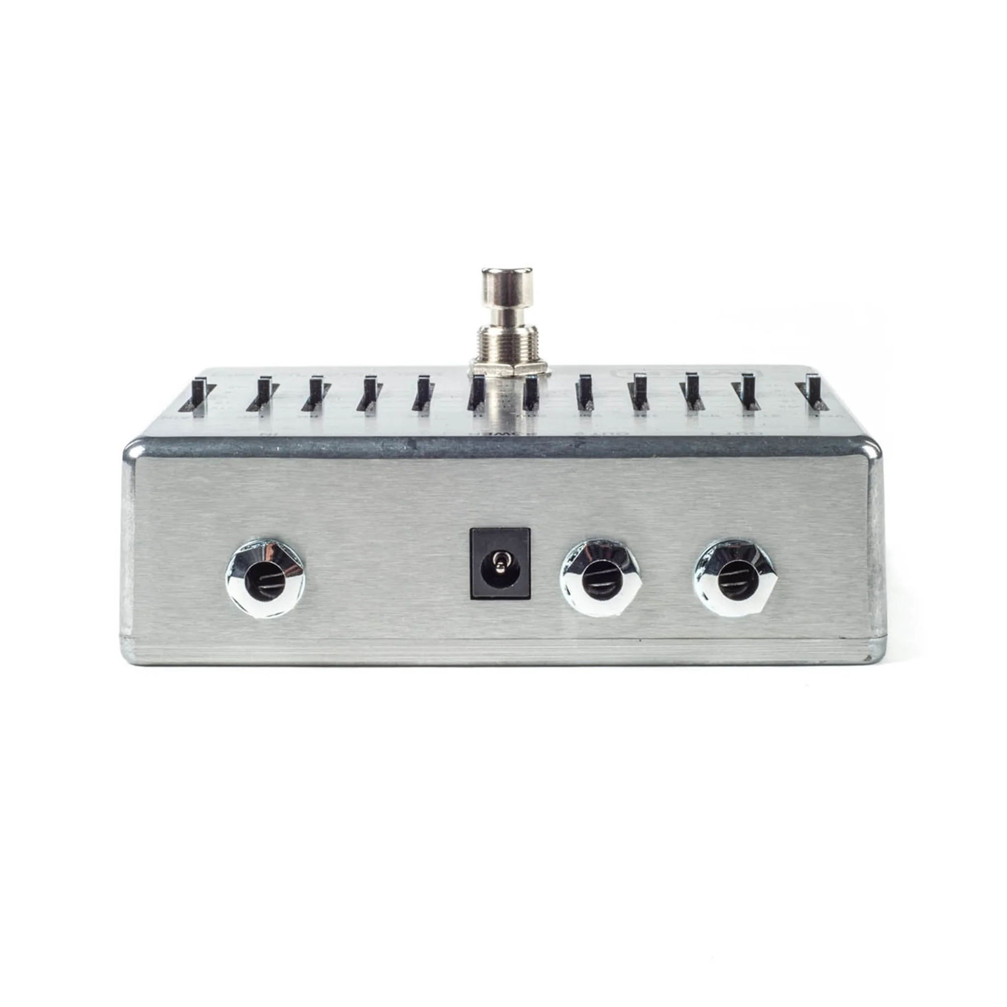 MXR M108S Ten Band EQ Guitar Effects Pedal - Image 4