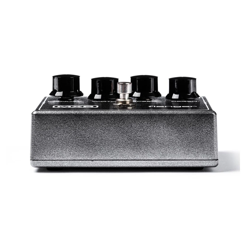 MXR M117R Flanger Guitar Effects Pedal - Image 5